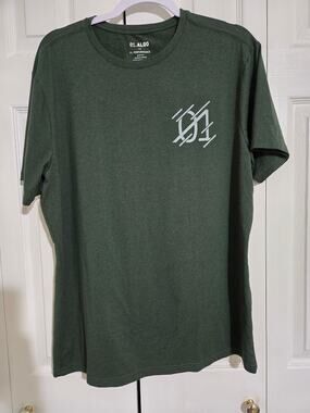 Algo performance large men's green athletic tshirt
